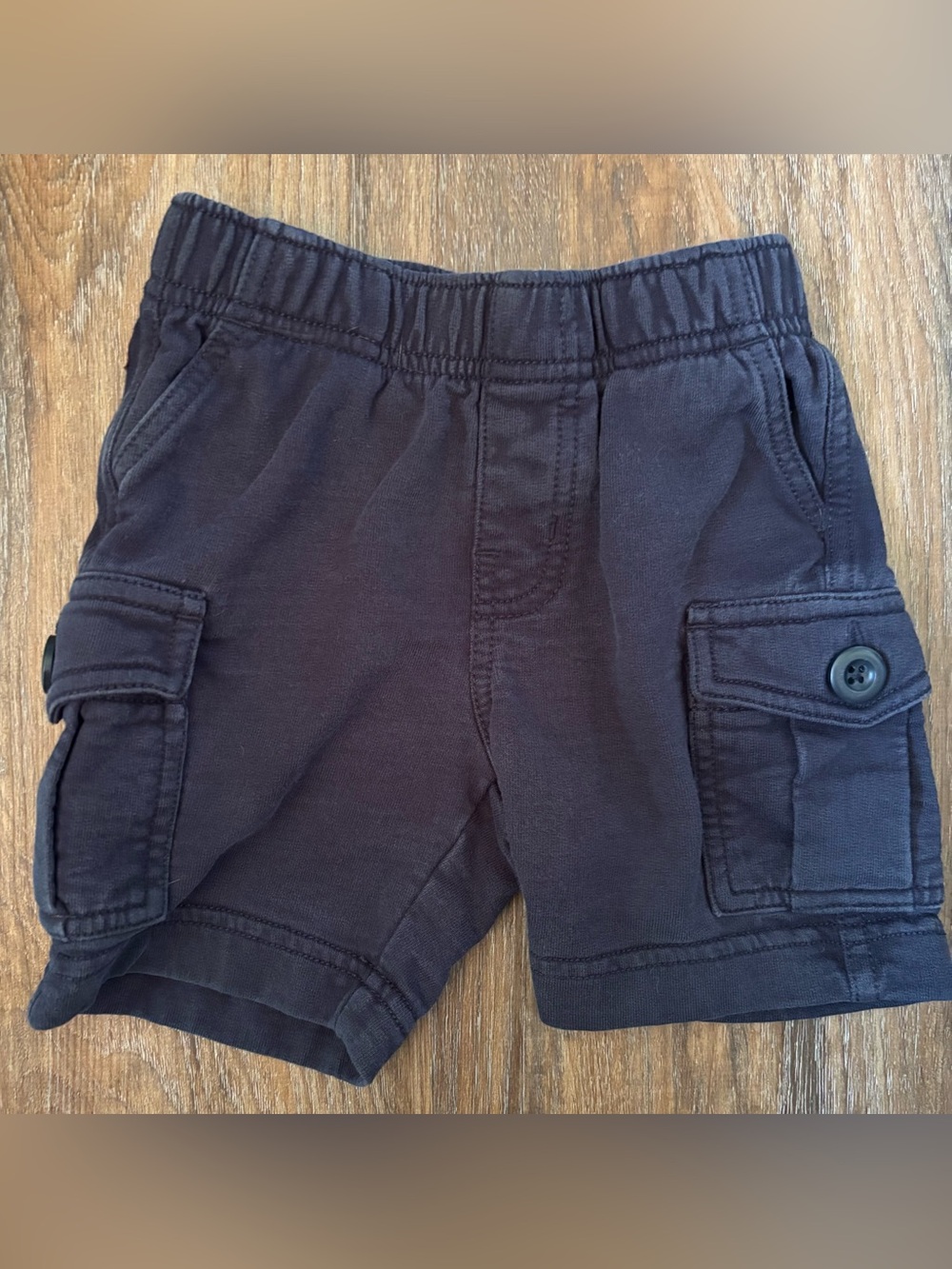 Tea Collection cargo sweat shorts 6-12m